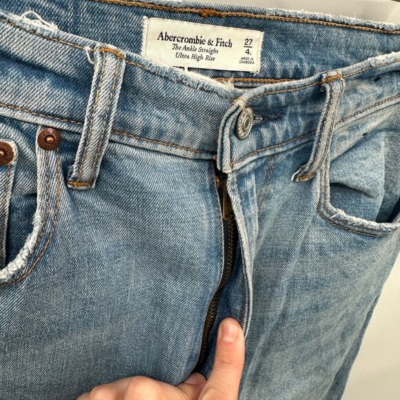 ABERCROMBIE & FITCH The Ankle Straight Ultra High Rise Jean Curve Love // 4 Long - Picture 5 of 10